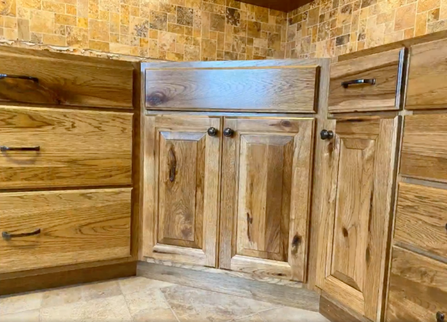 How to Protect Your from Water Leaks‏ Kustom