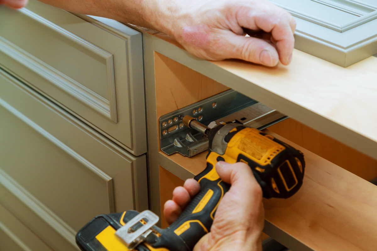 cabinet installers